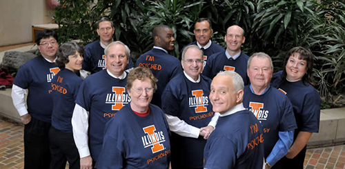 <a href="http://www.psychology.illinois.edu/alumni/news/PsychologyAlumniAdvisoryBoardUpdate.aspx" target="_blank">Psychology Alumni Board</a>